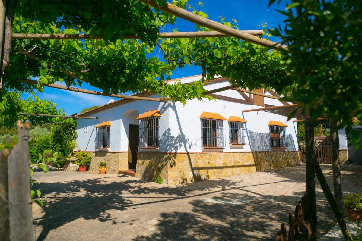 Casa Rural La Parada - Housity