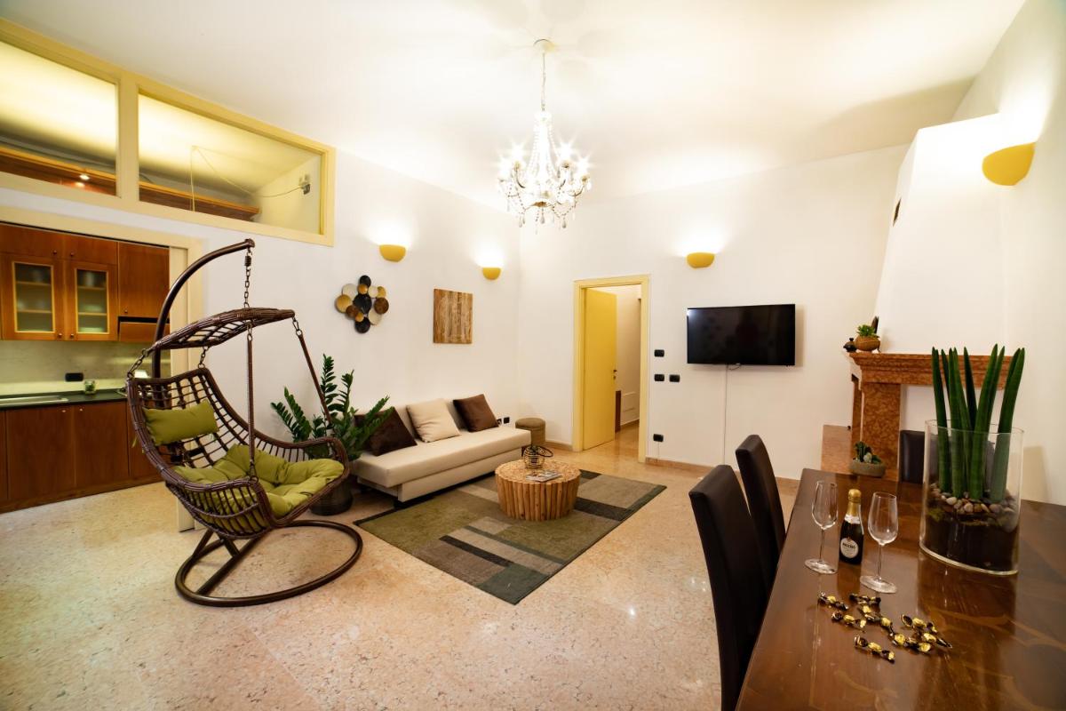 Maison Eufemia - Housity