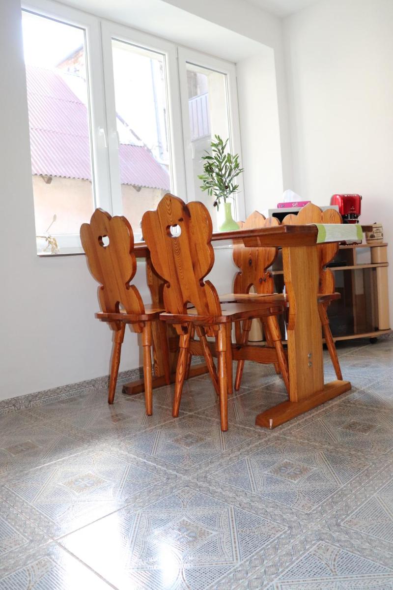 CESKA KANADA - Housity