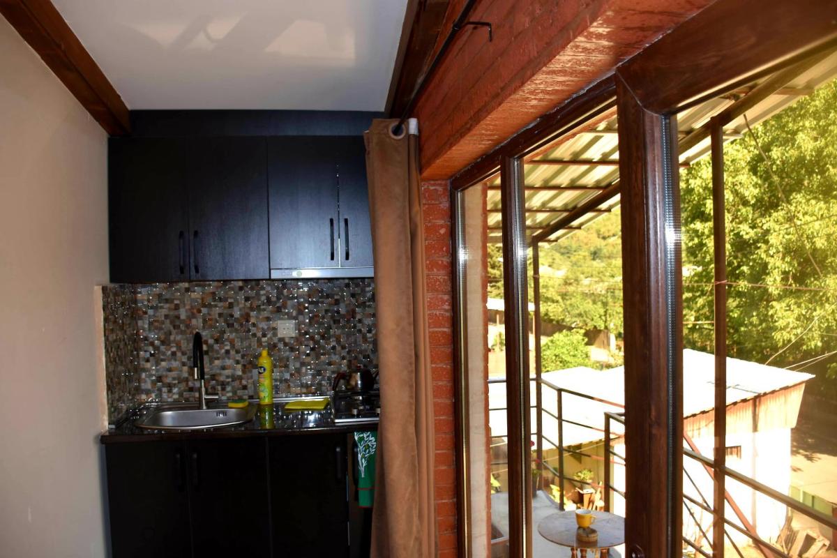 Guest House Metreveli - Housity