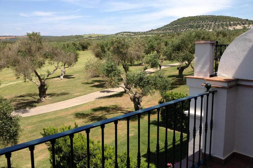 Arcos Gardens Golf Club, Luxury Townhouse in Arcos de la Frontera - Andalucia - Housity