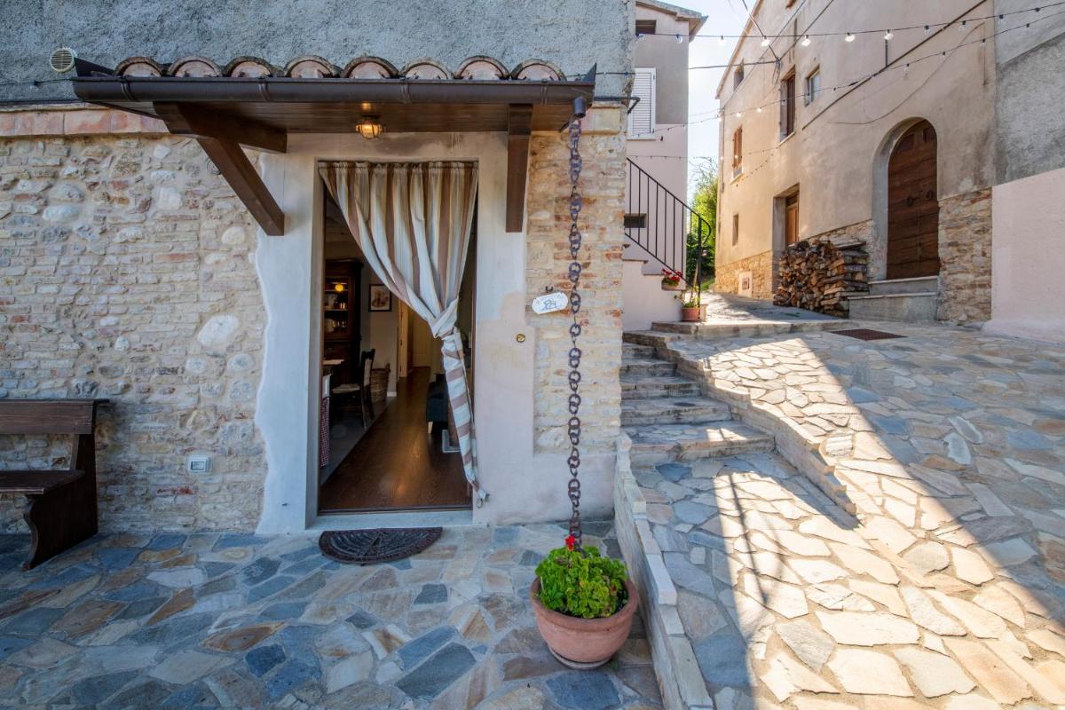 Borgo Case Lucidi relax - Housity