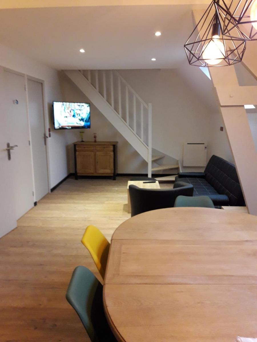 appartement 1ere étage dans maison individuelle - Housity