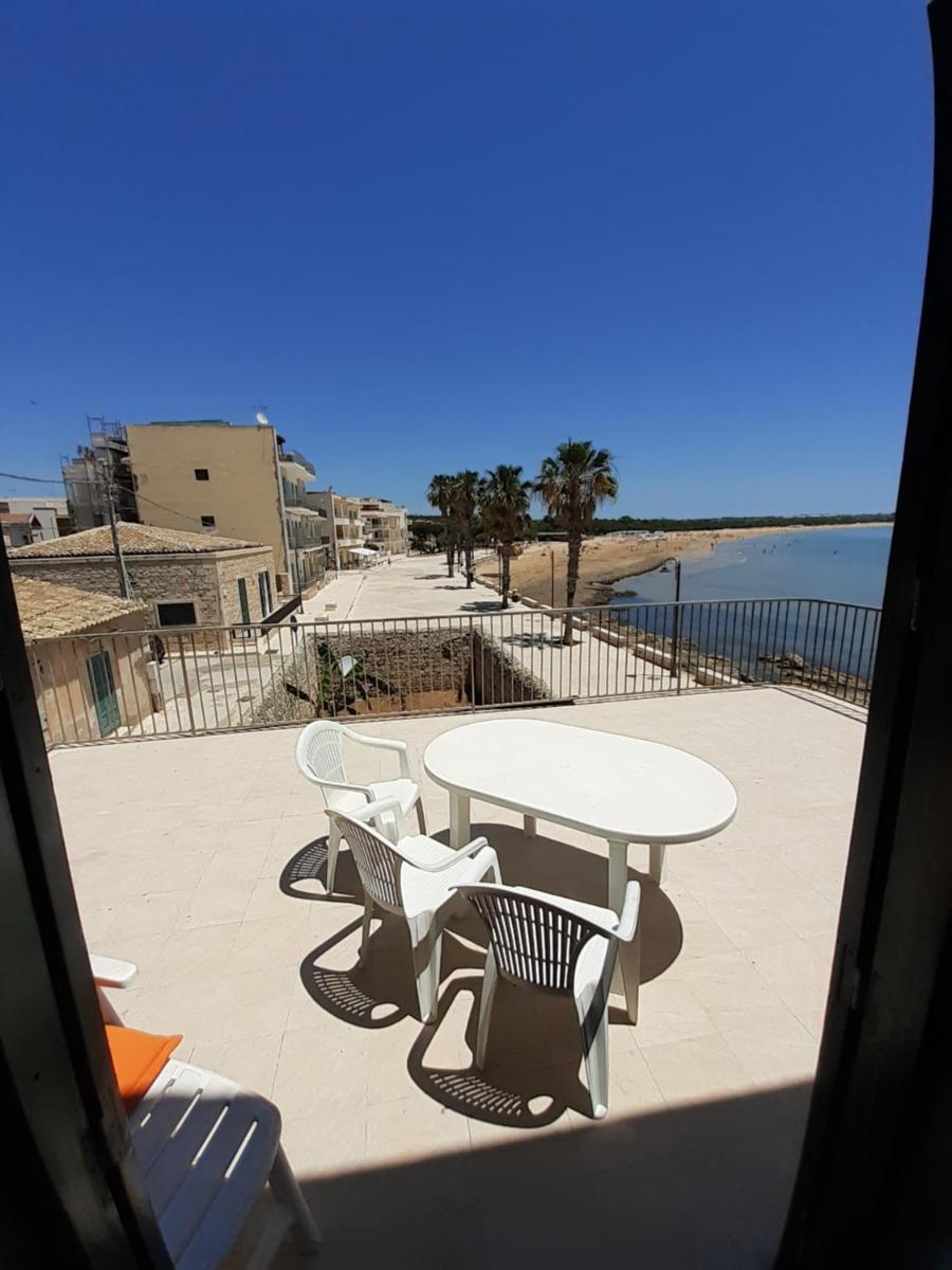 Casa Con Terrazzo Sul Mare - Housity