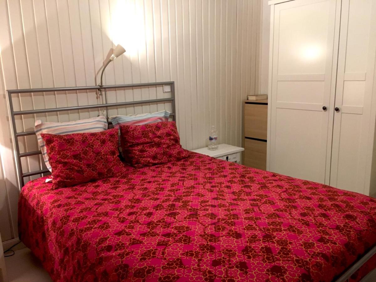Encantadora casa en centro Piedralaves - Housity