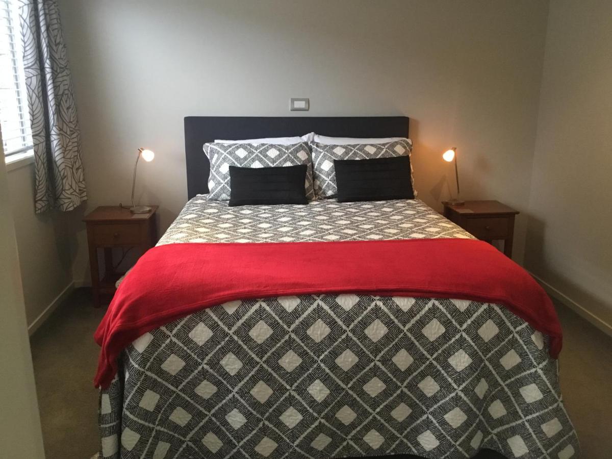 Bay Breeze Accommodation - Housity