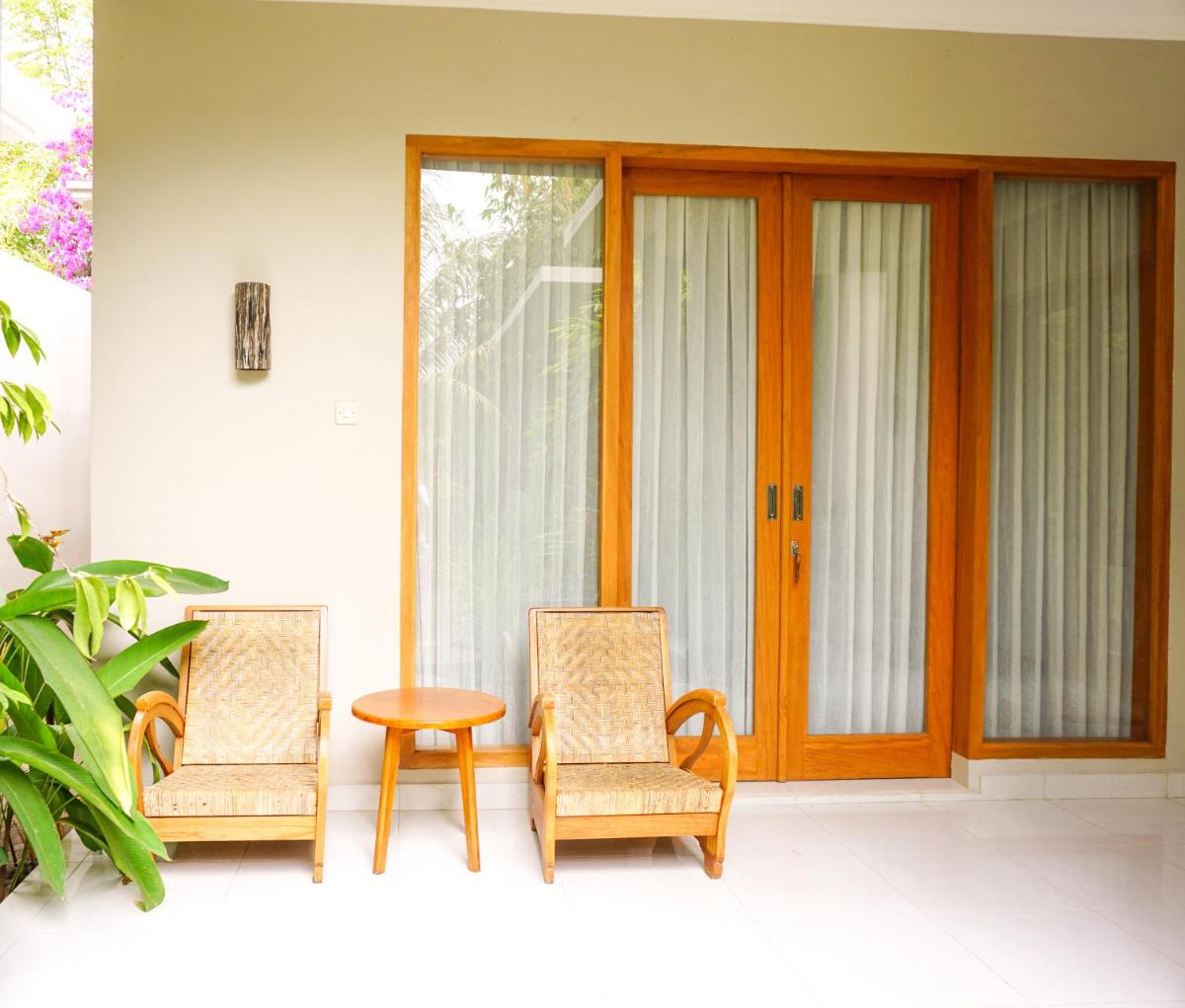 Ibludan Hotel - Housity