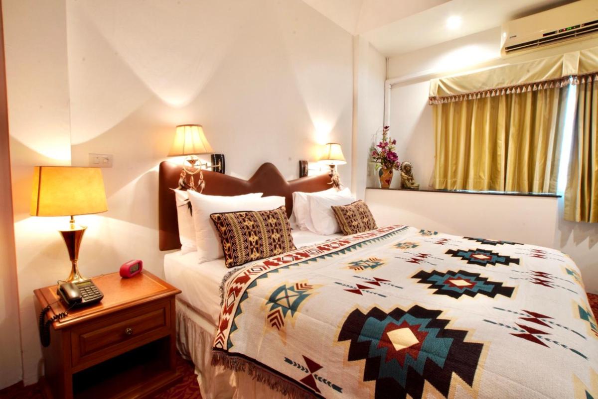 Thongsomboon Club Hotel - Housity