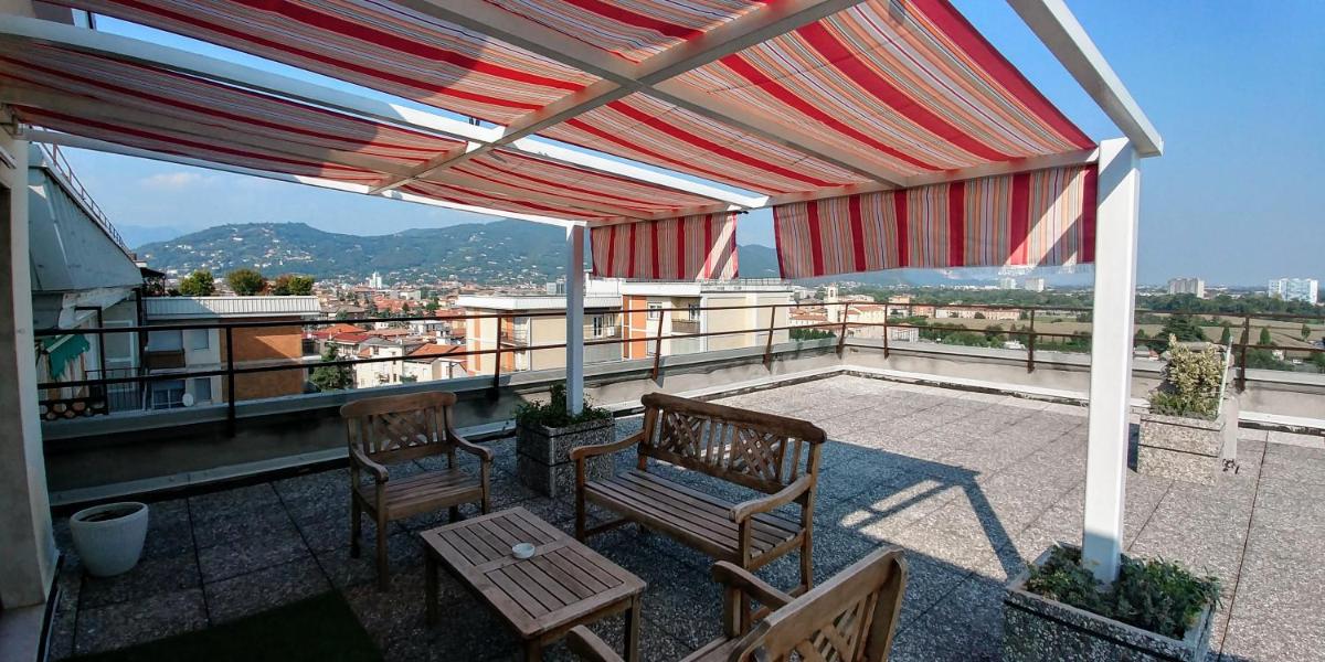 La Suite attico metro' Volta - Housity