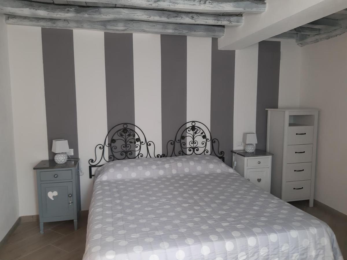 la finestra sul castello - Housity