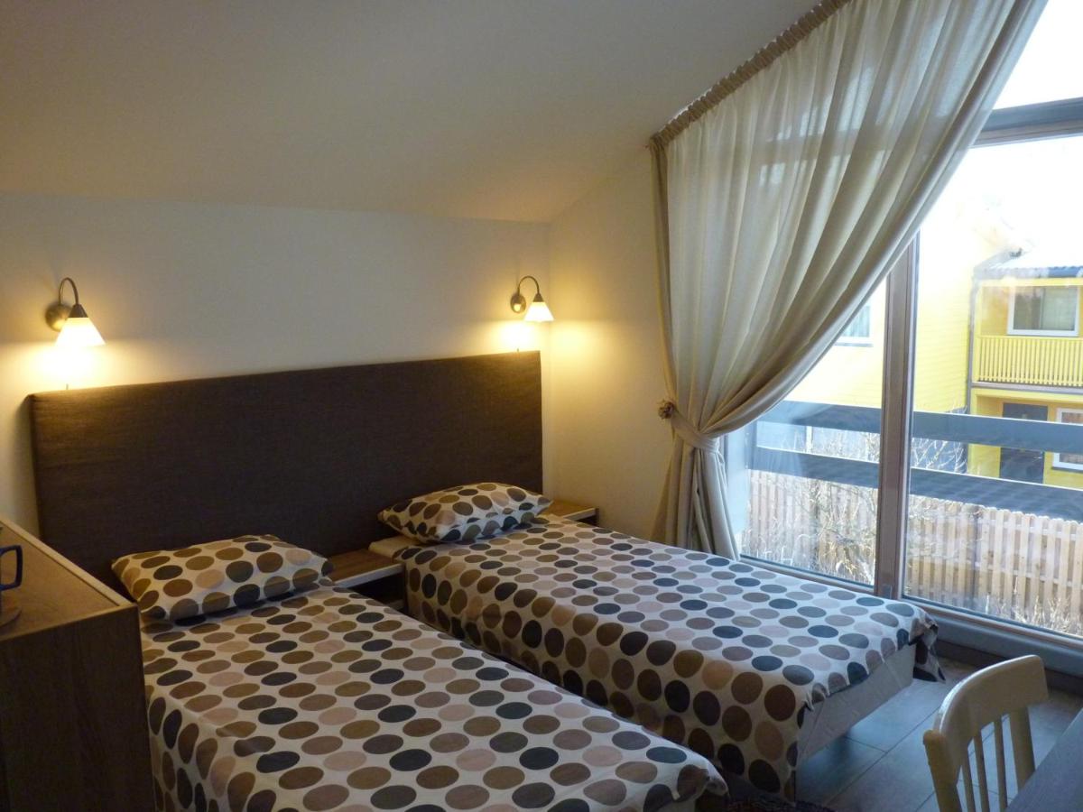 Simono Vila - Housity