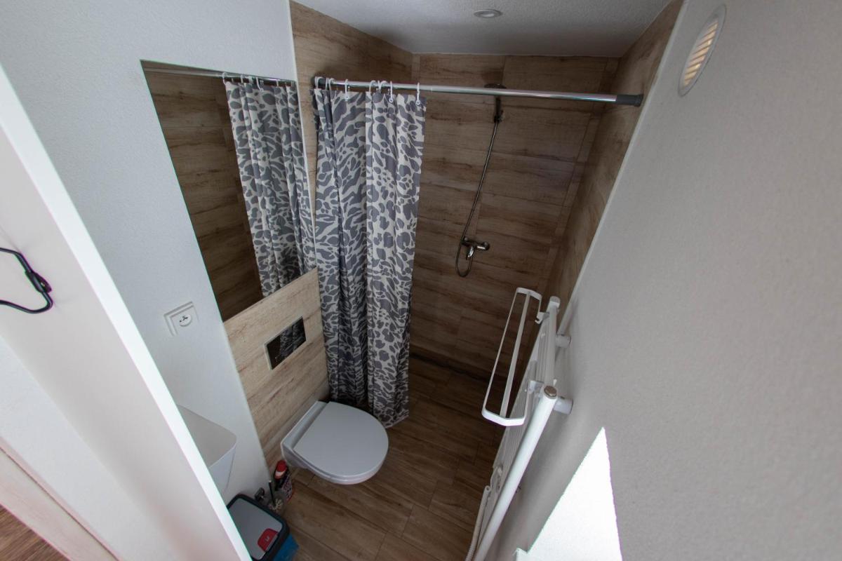 Privat VCELKA - Housity