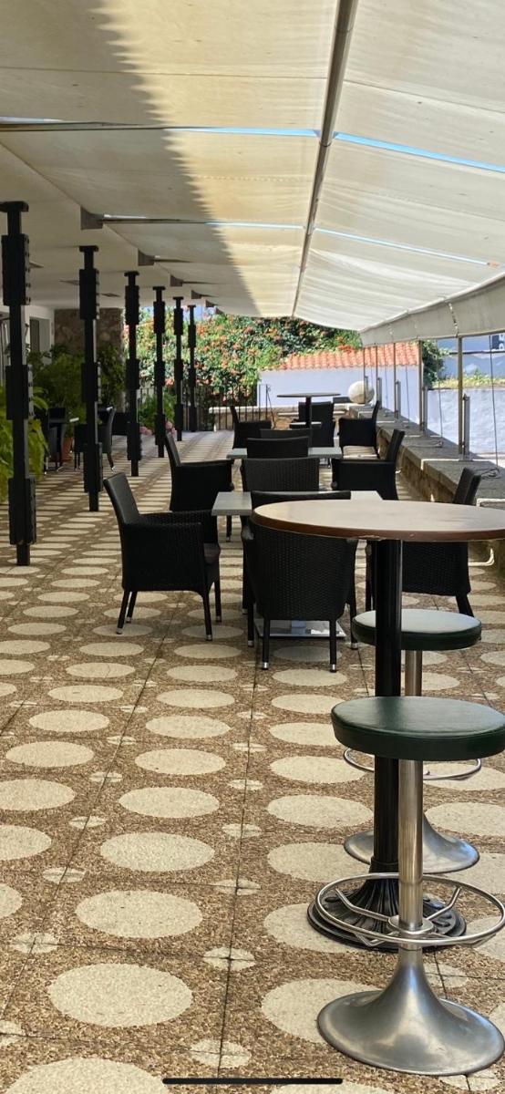 Hotel Las Cigüeñas - Housity
