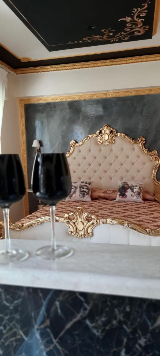Mare Nostrum luxury suite - Housity