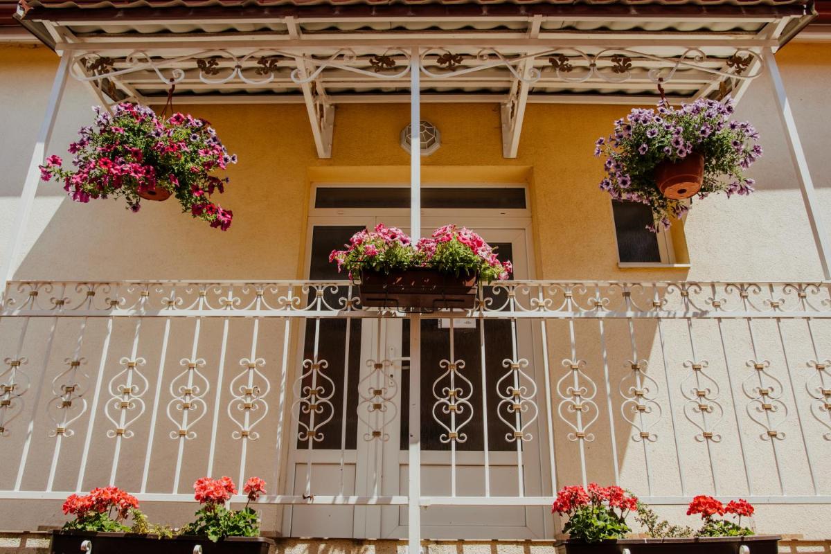 Vila Adria - Housity
