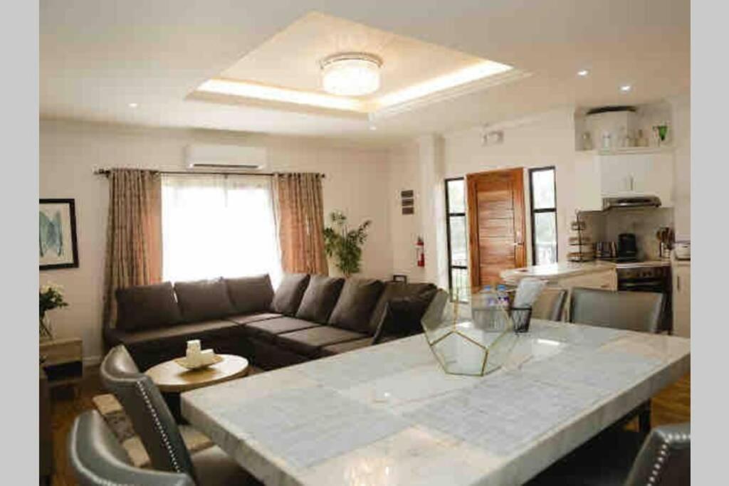 Suitetrails - Franzon Apartment