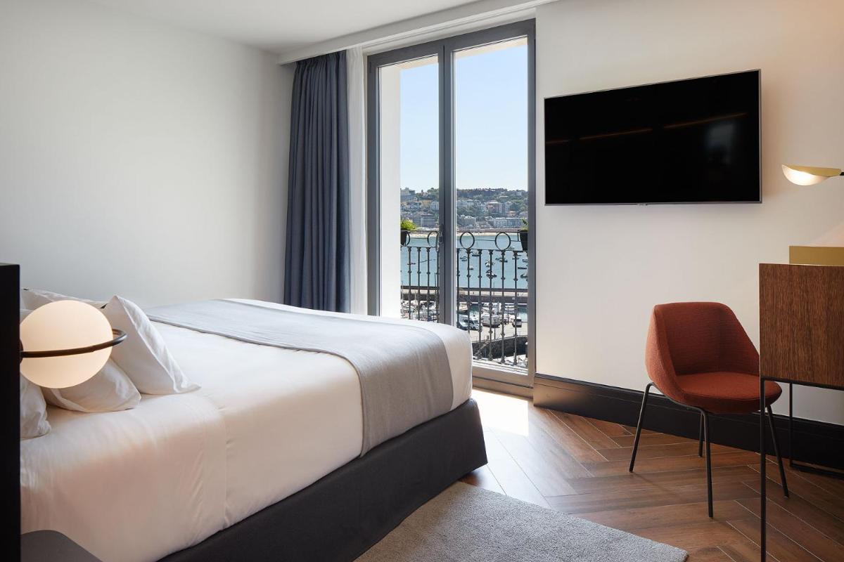 Hotel SANSEbay - Housity