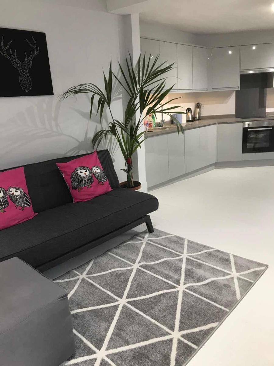 Golden Cross Guesthouse - Housity