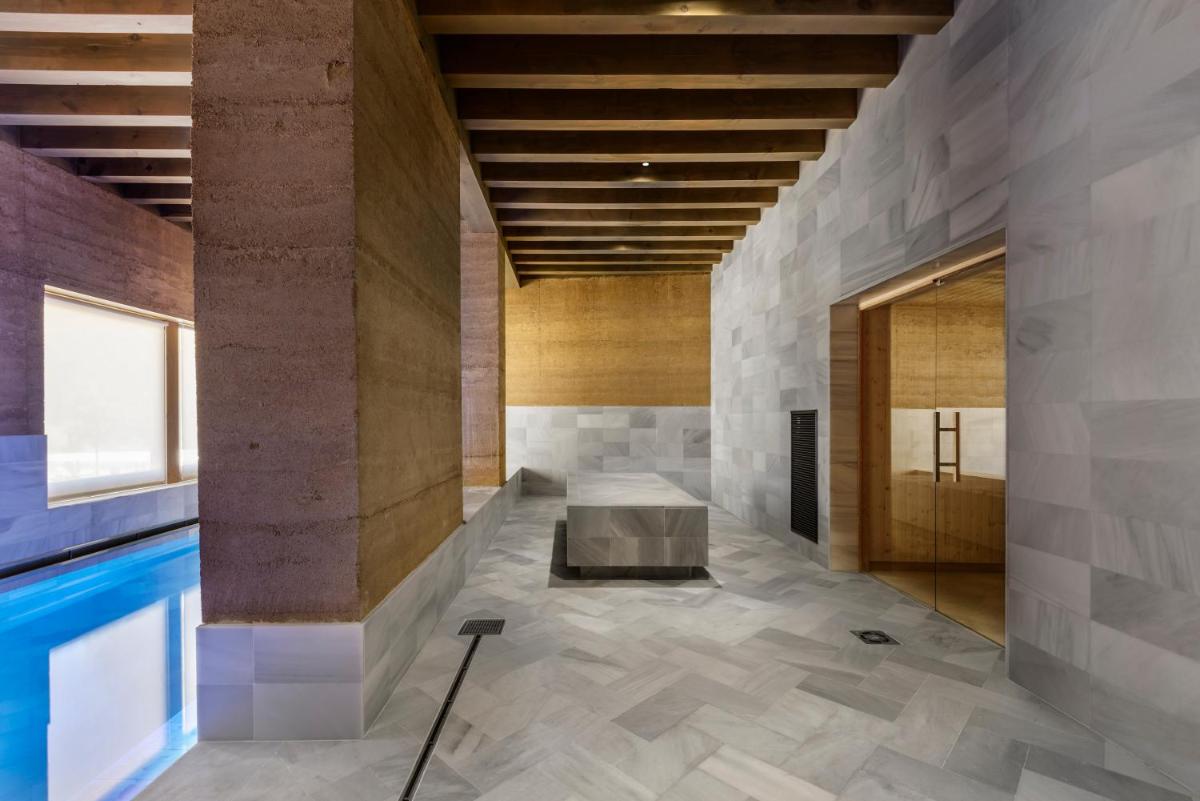 Zona de estar de Torre del Marqués Hotel Spa & Winery - Small Luxury Hotels