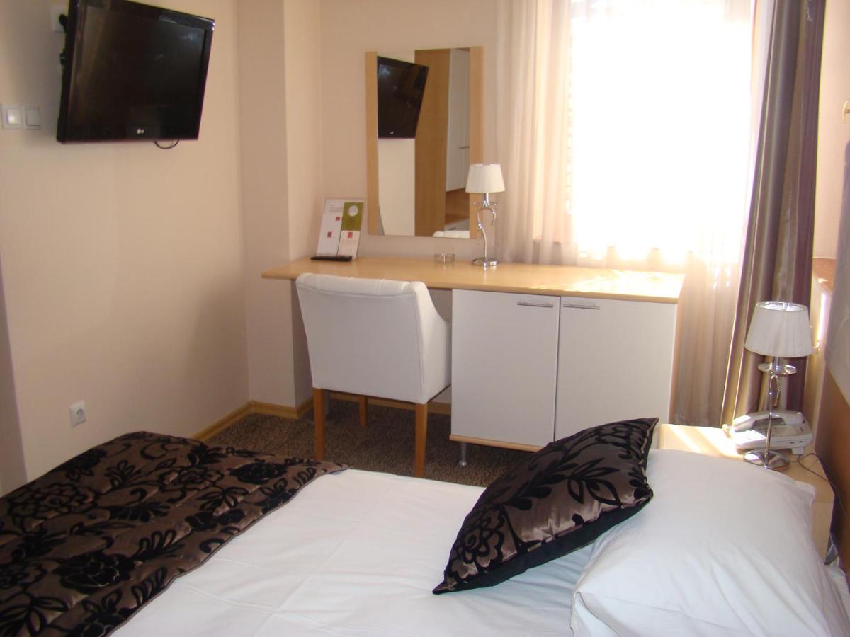 Hotel Villa Orient - Housity