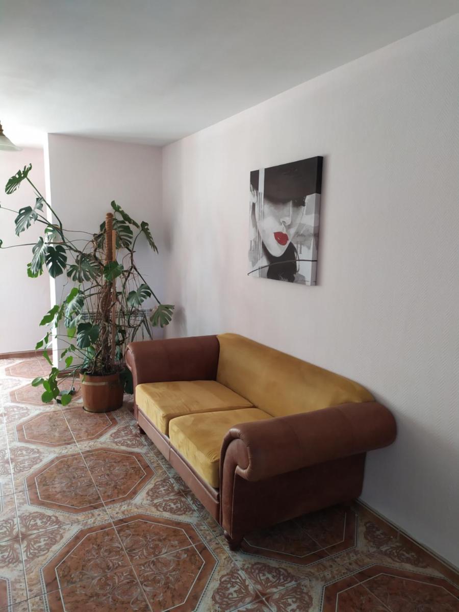 Euro - Housity