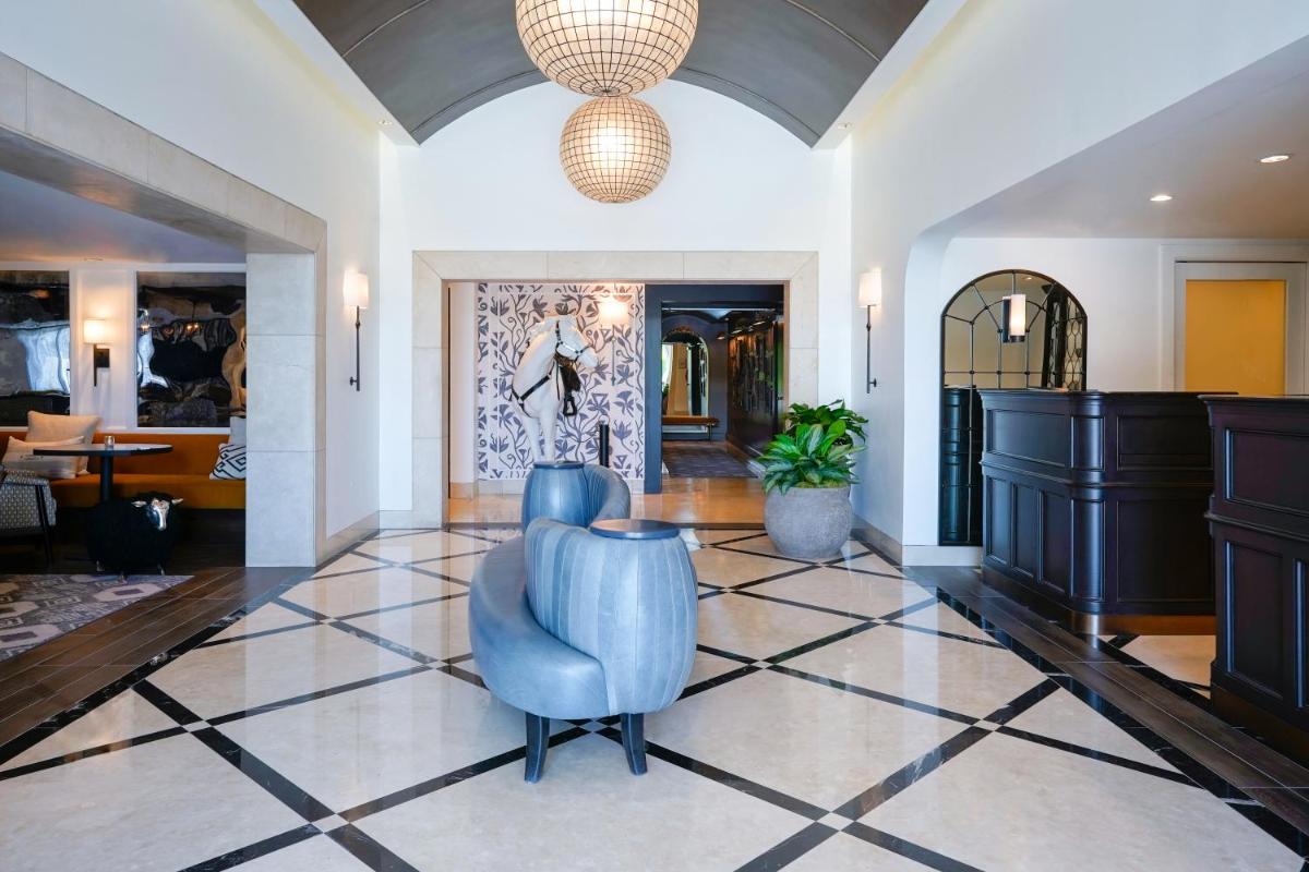 Hotel Amarano Burbank-Hollywood - Housity