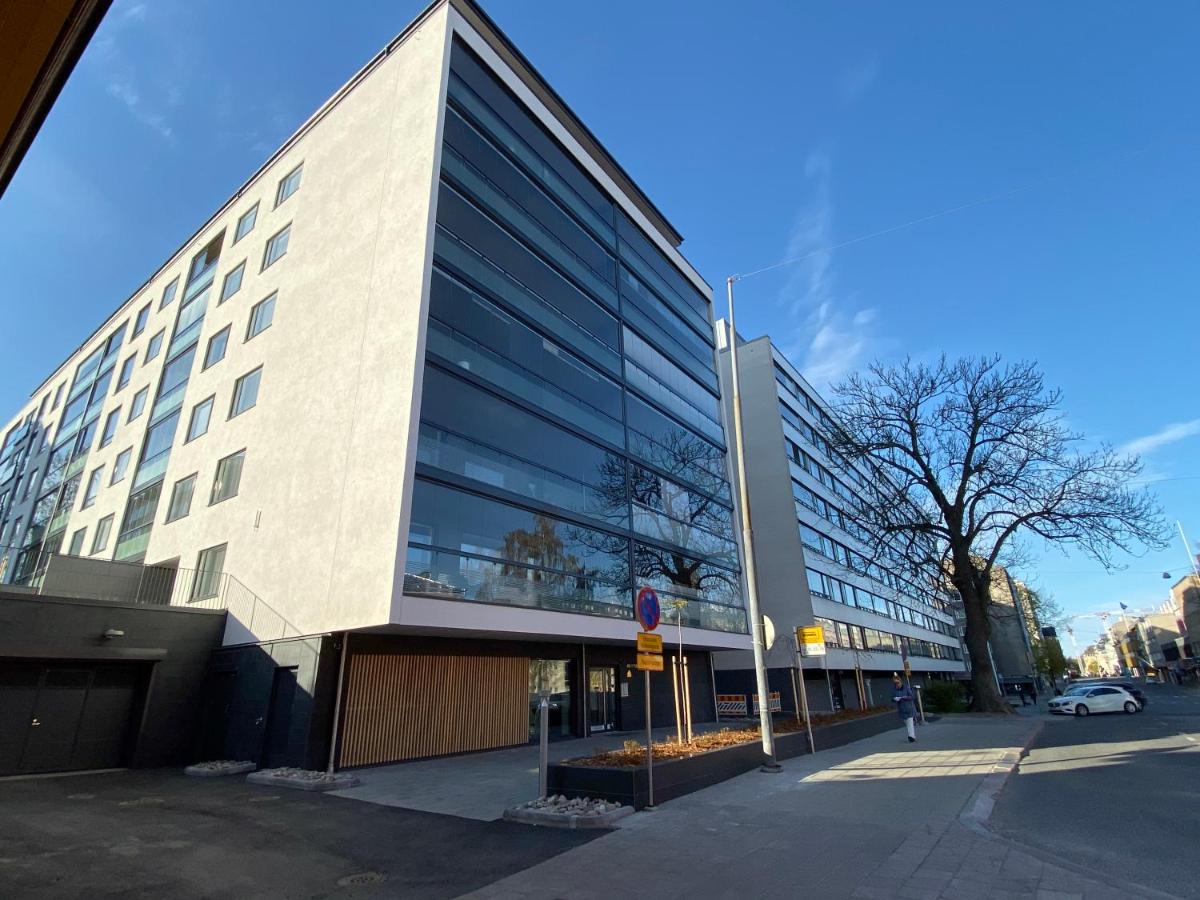 Parvekkeellinen yksiö keskustassa - Housity