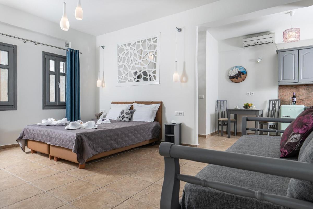Ladas Pyrgos - Housity
