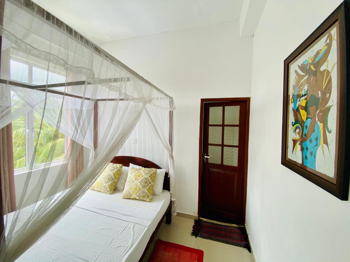 Suitetrails - Bliss Apartment Hikkaduwa