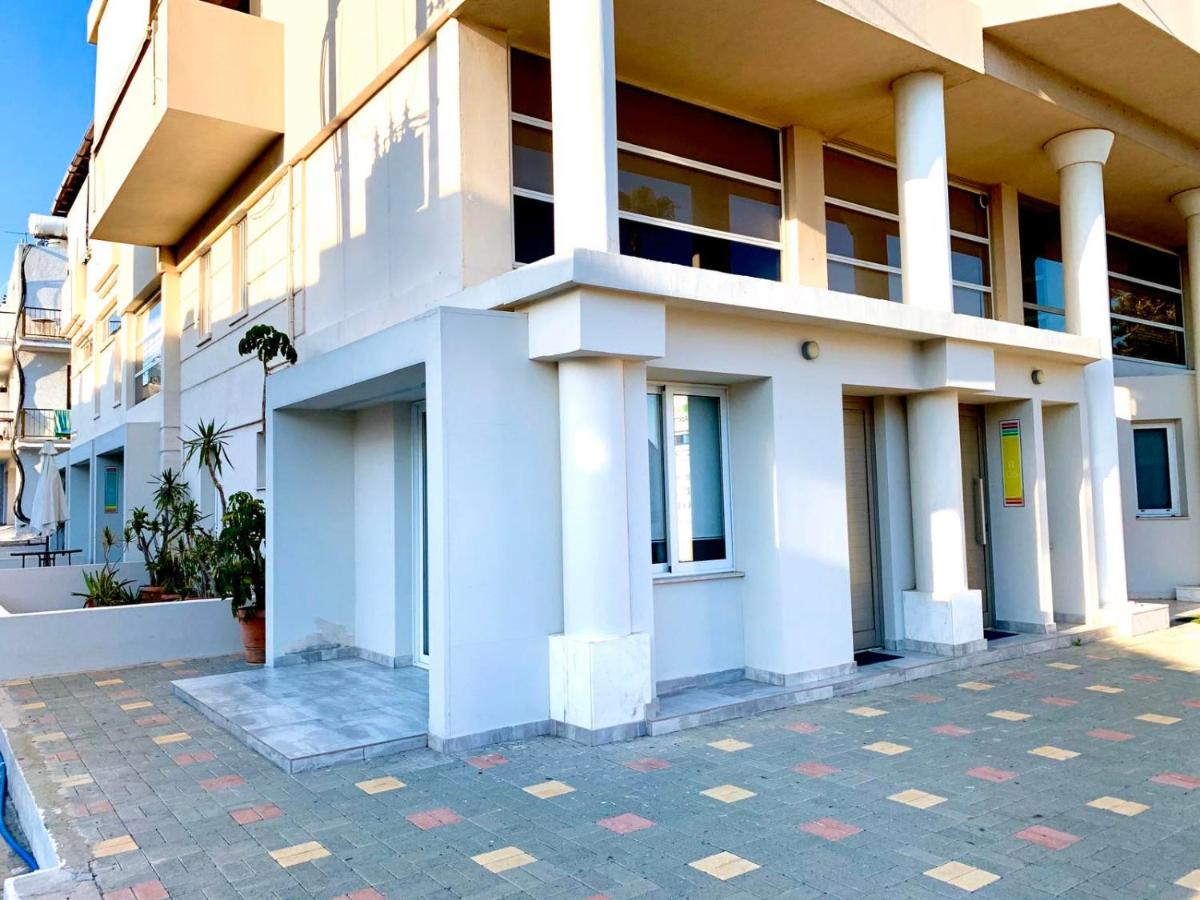 Rainbow Apartments - Housity