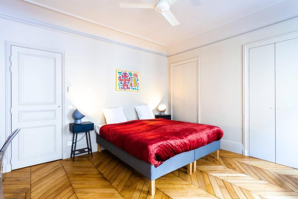 Suitetrails - Greeter-Bel appartement Parisien de 70m2 - St Lazare