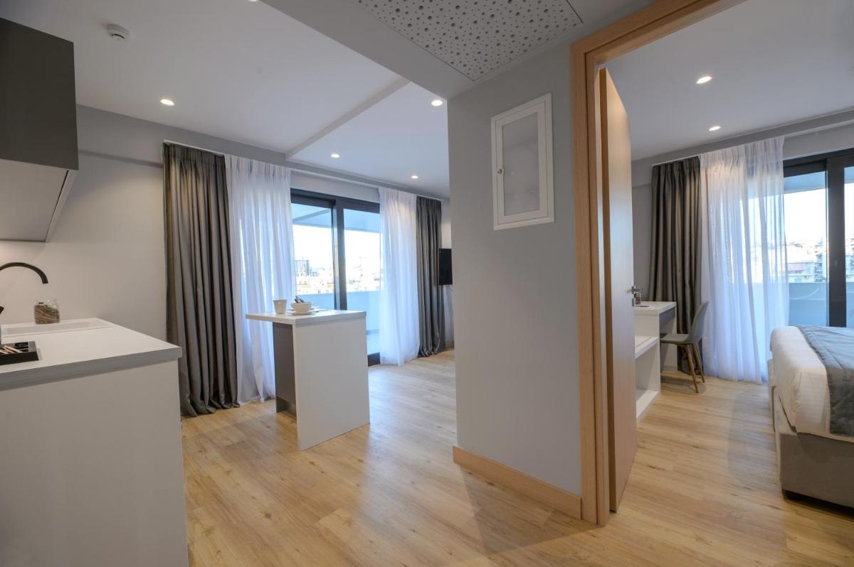Suitetrails - The Convo Syngrou Apartments