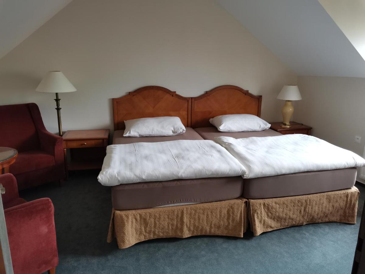 Apartmány Hluk - Housity