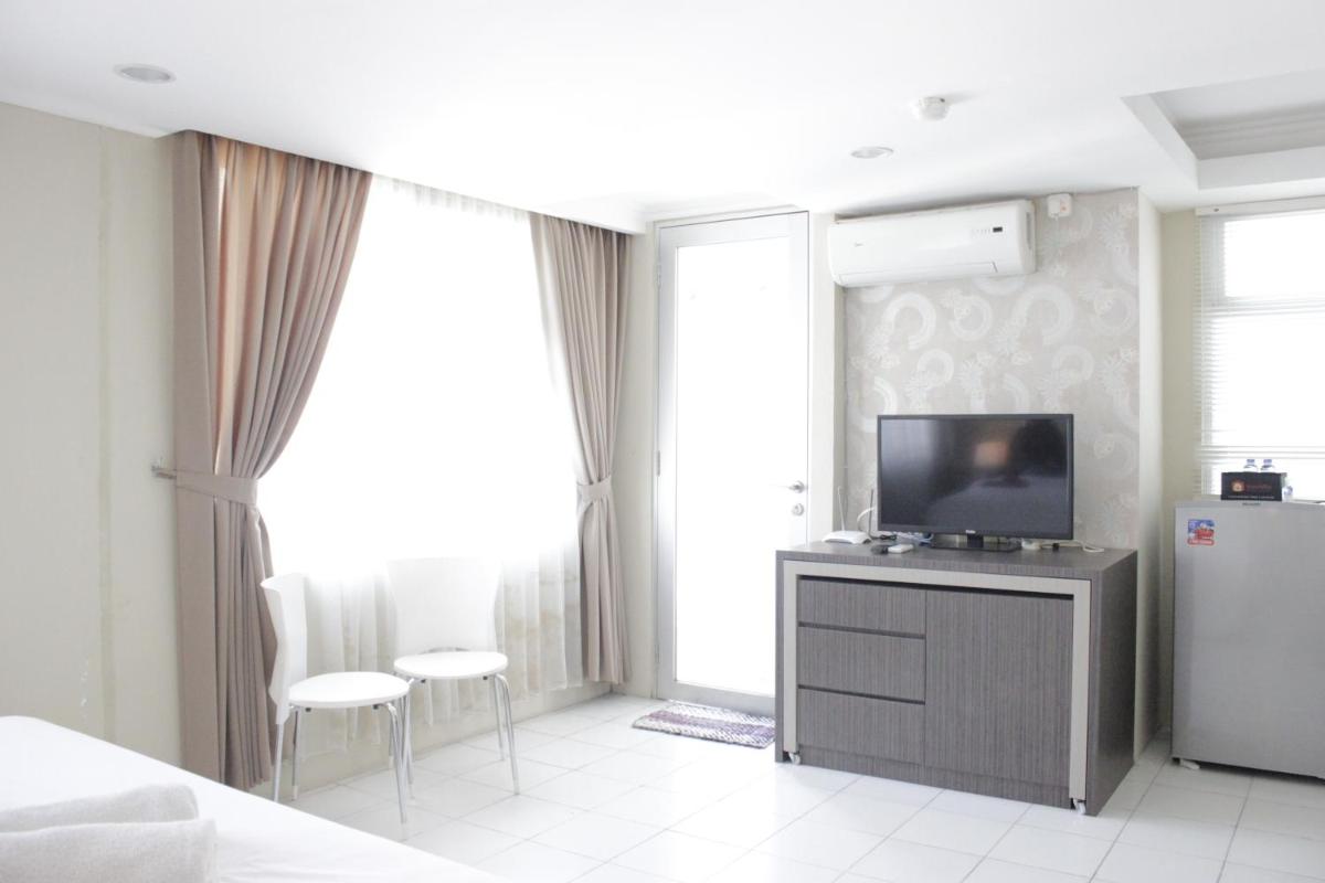Spacious Studio Room at The Jarrdin Cihampelas Apartment By Travelio - Housity