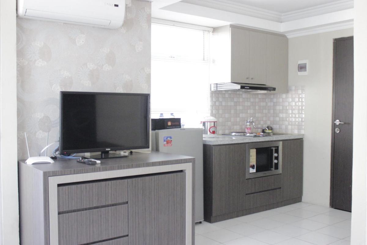 Spacious Studio Room at The Jarrdin Cihampelas Apartment By Travelio - Housity