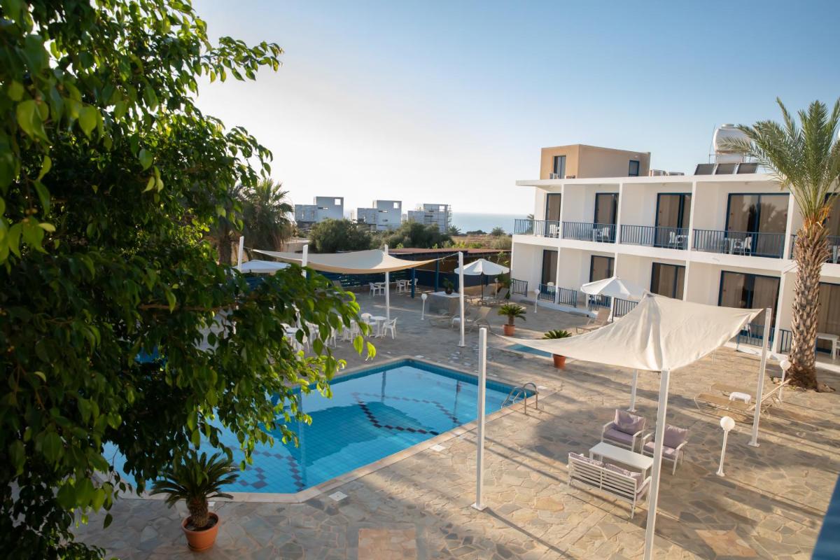 West End Hotel - Housity