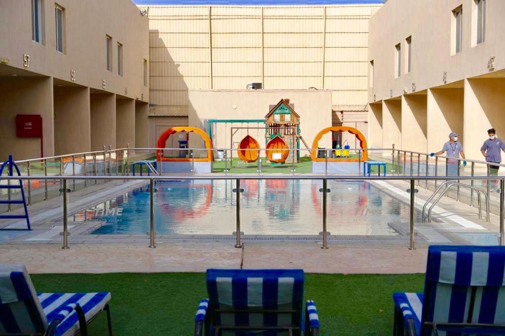 Beach Time Villas Hotel - Housity
