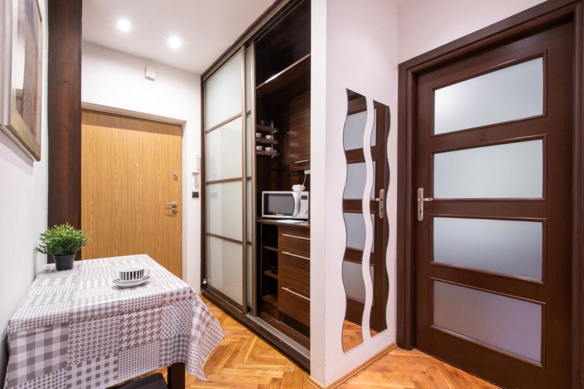 Suitetrails - 404 Rooms Obrzezna Mokotow