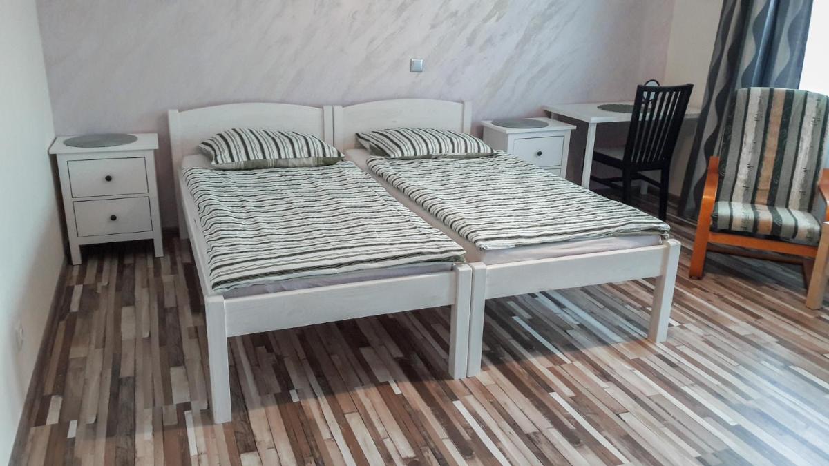Pokoje Gościnne Bolków - Housity