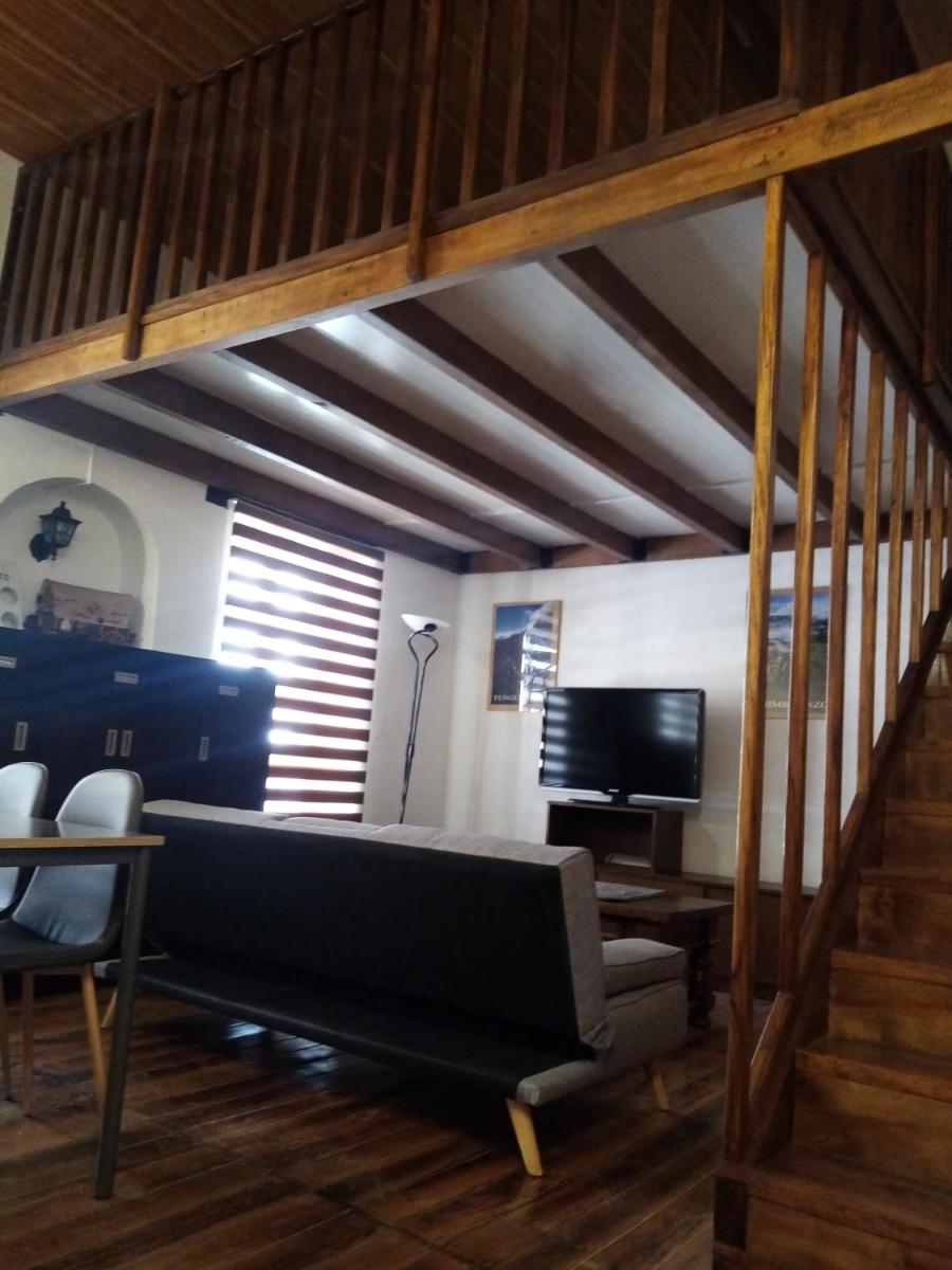 Estudio Ger renewed cozy loft in Old town Quito - Housity