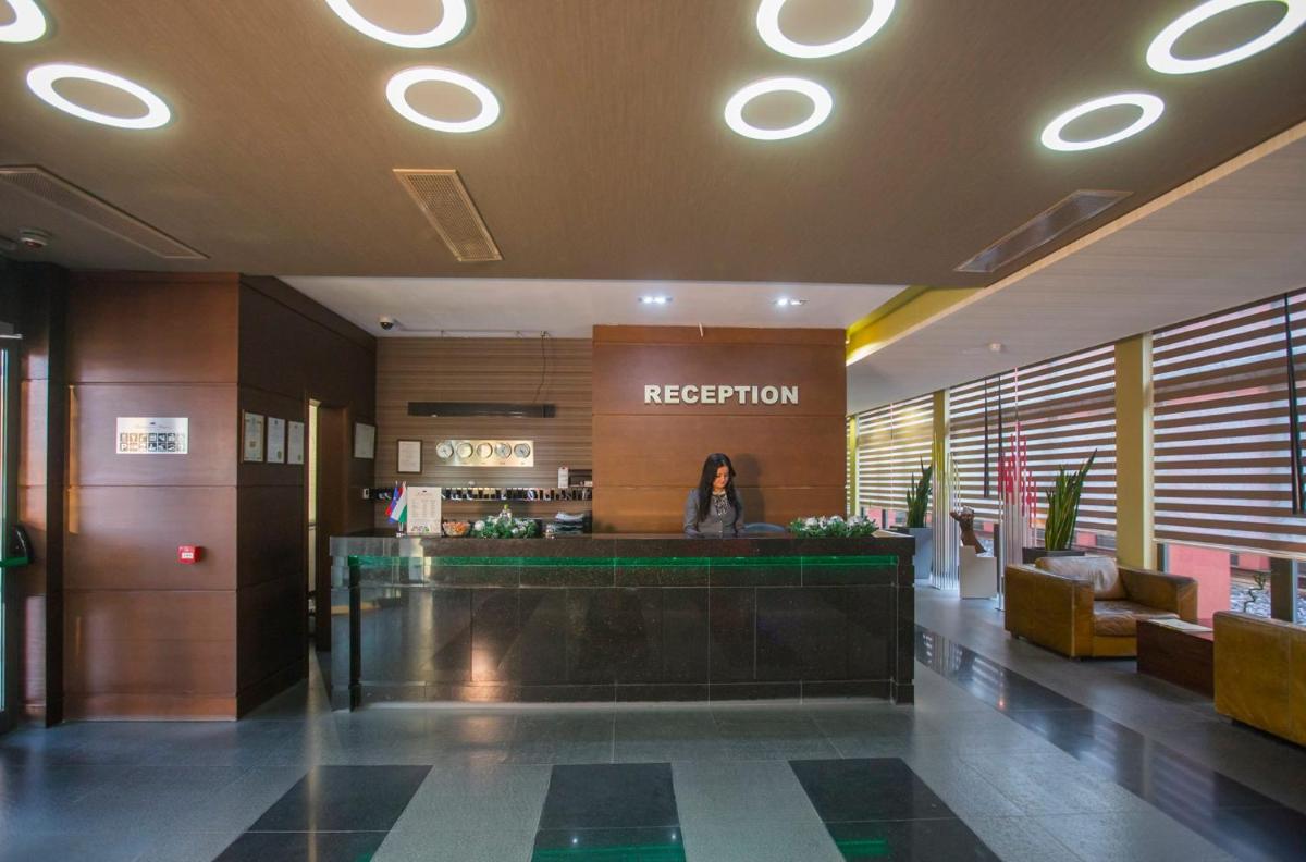 Park Hotel Romantica - Housity
