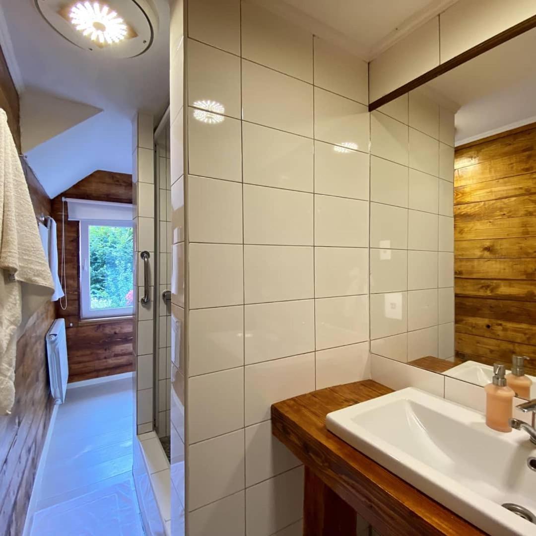 Salo I Mandry Apartment - Housity