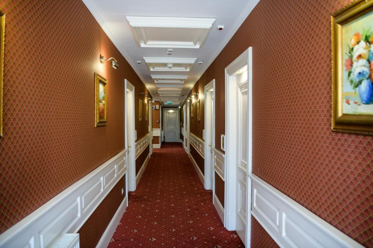 Hotel Castel - Housity