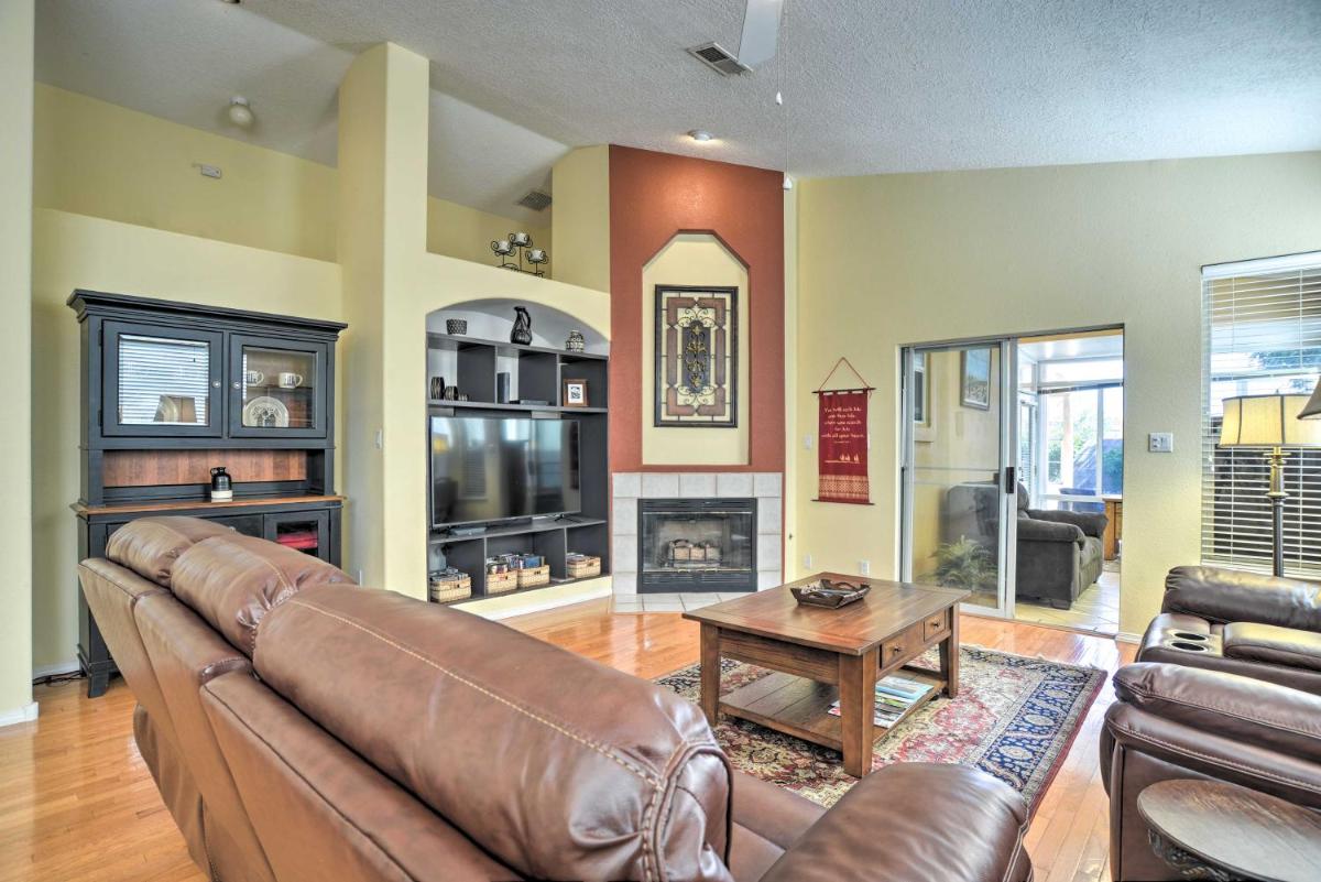 Nice Family Home with Sunroom, 12 Mi to Old Town - Housity