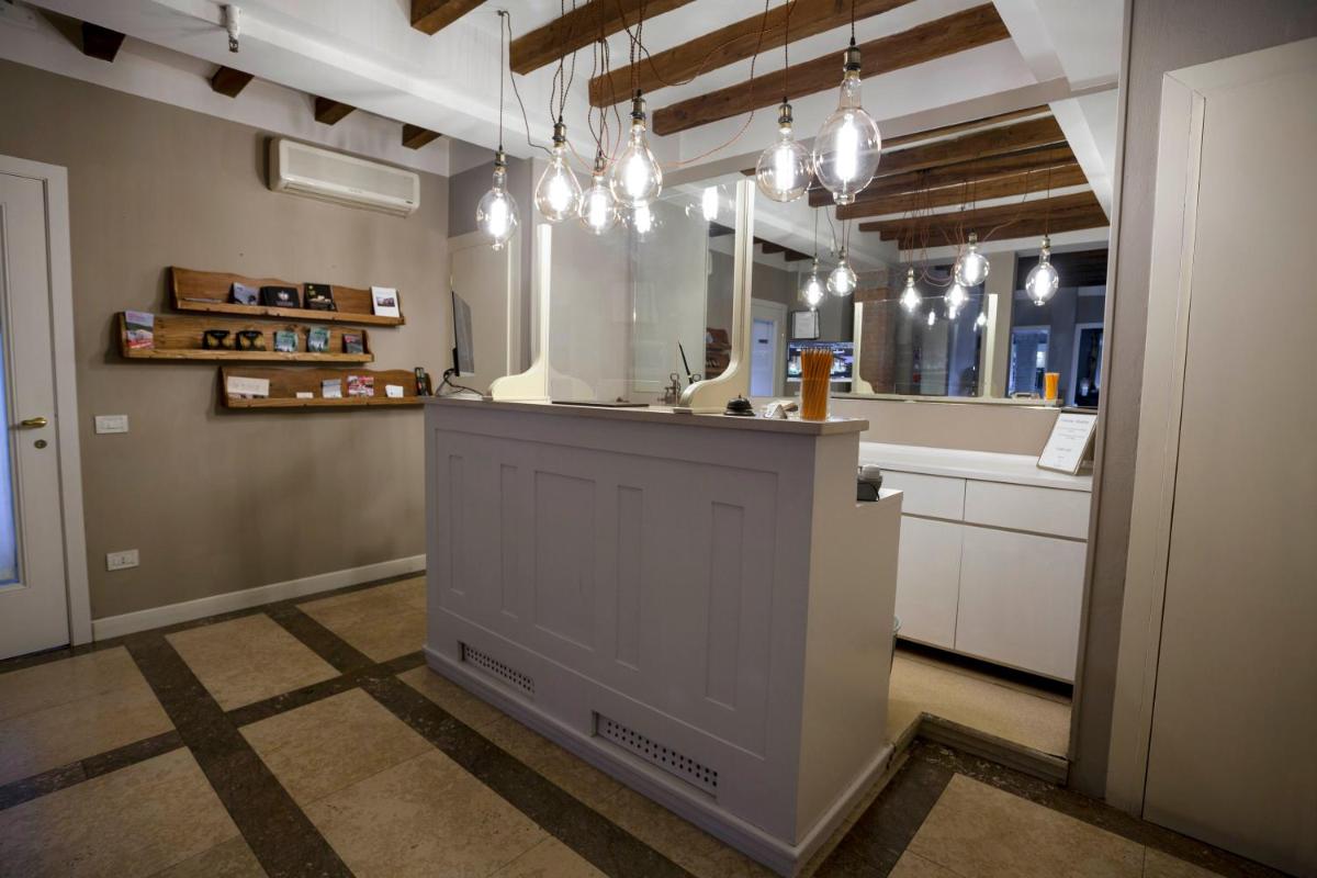 Santellone Resort - Housity