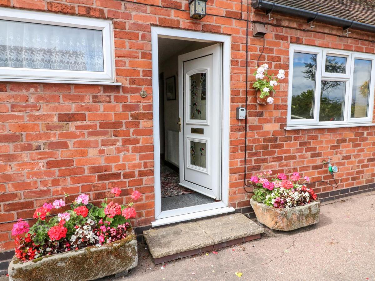 Summerfields - Housity