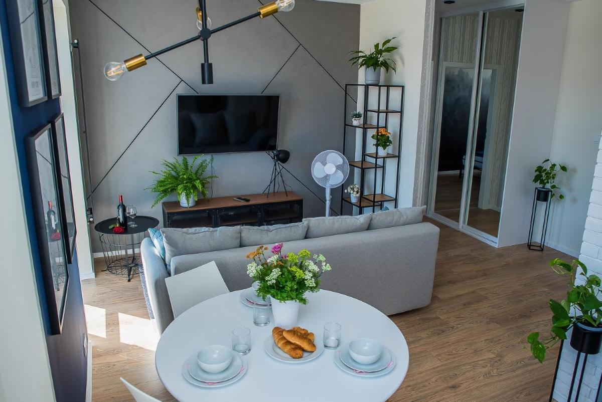 EASY RENT Apartments - Plac Targowy - Housity