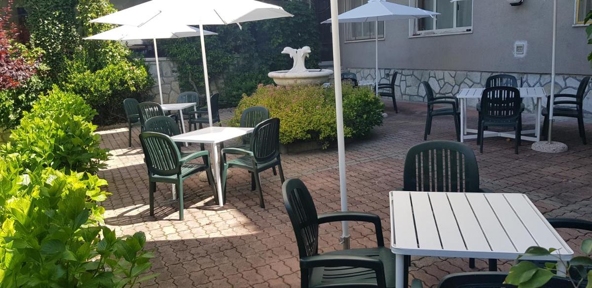 Hotel Topazio - Housity