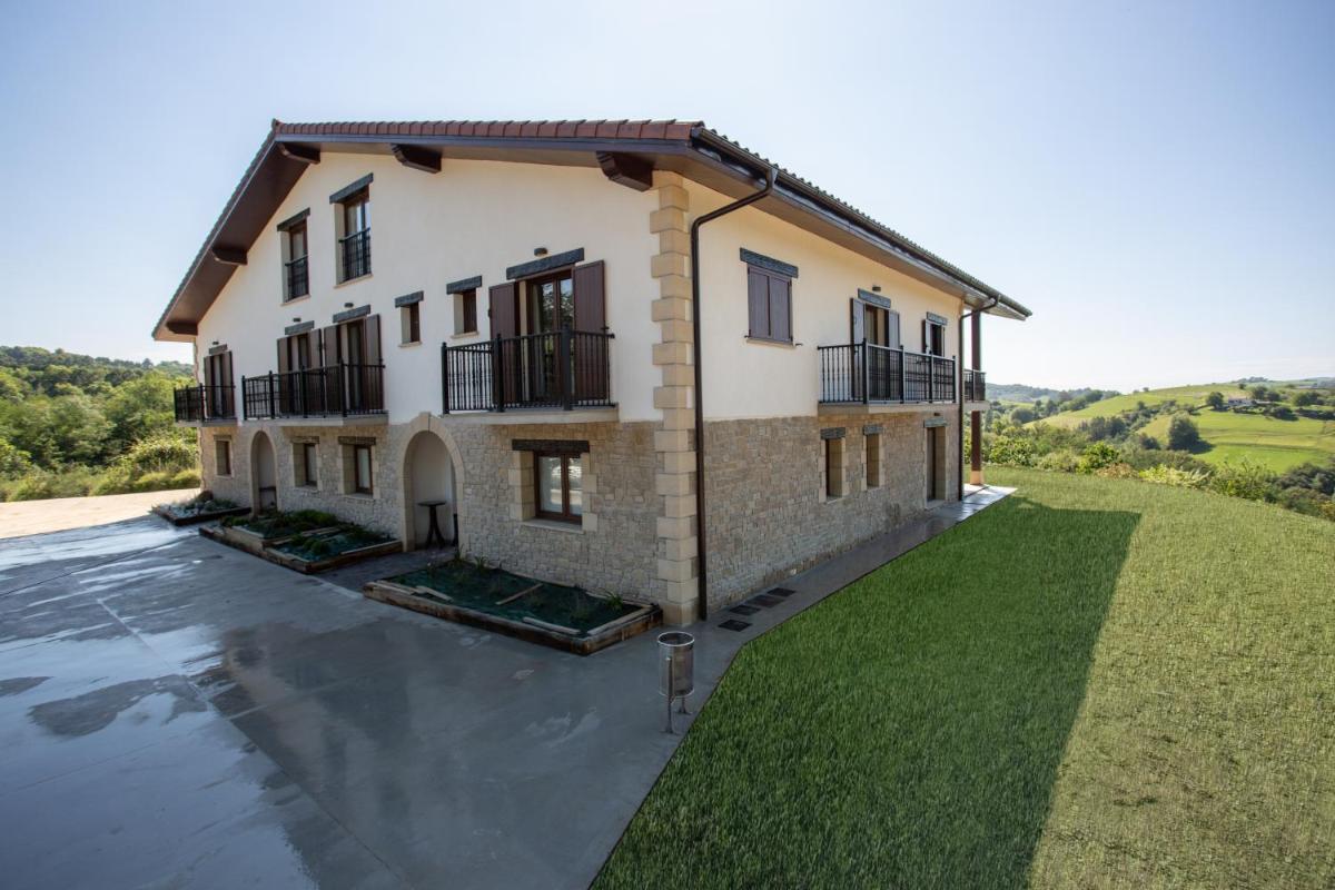 Agroturismo BASITEGI - Housity