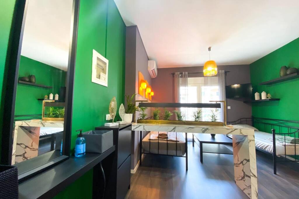 Green apartment with view - Housity